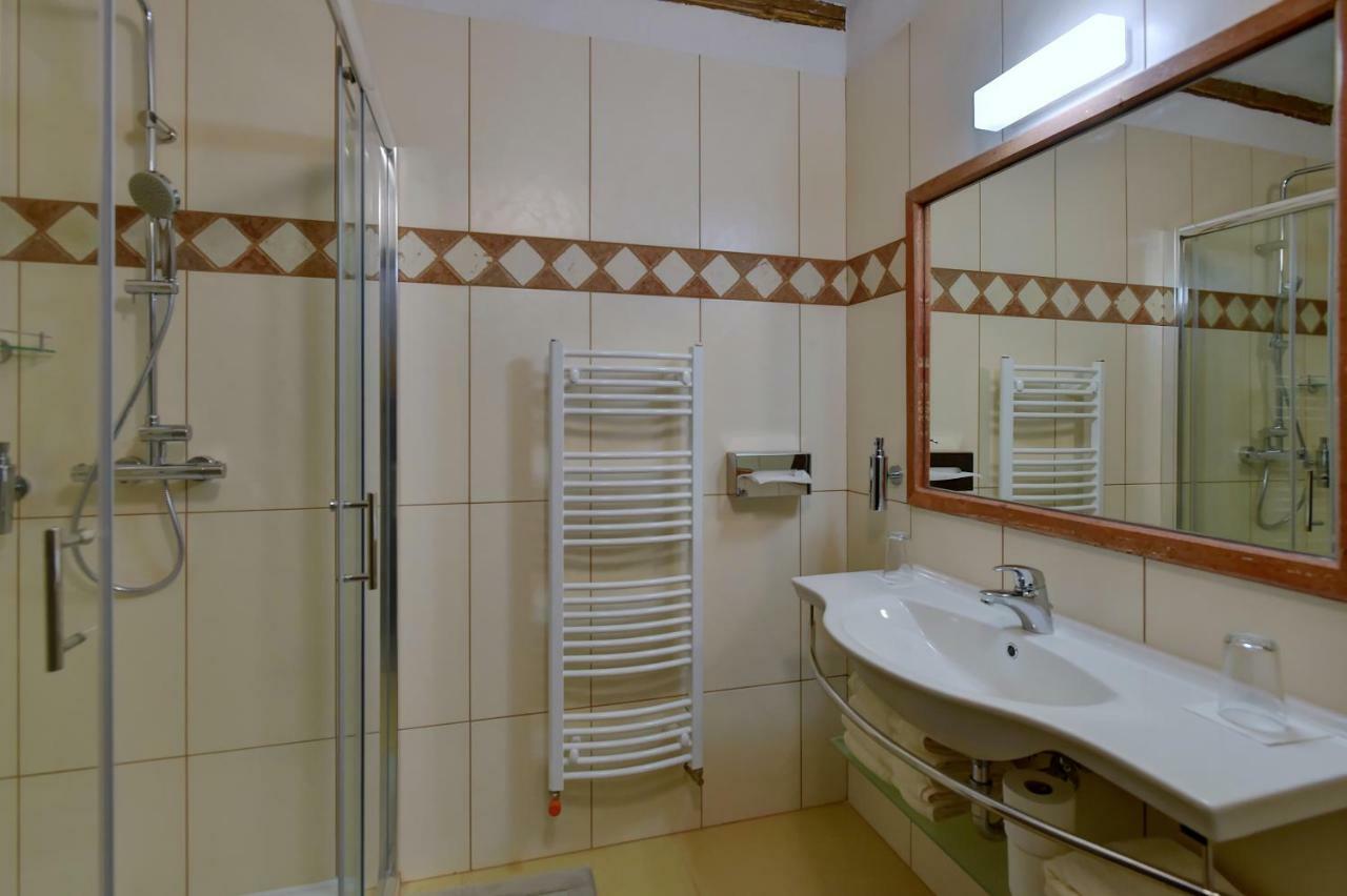 Zamecka Fortovna Obora - Forester House Kaznejov Bagian luar foto