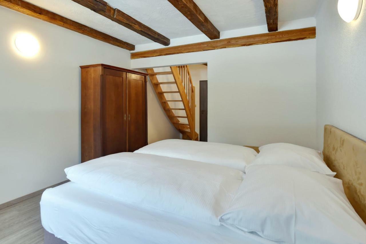 Zamecka Fortovna Obora - Forester House Kaznejov Bagian luar foto